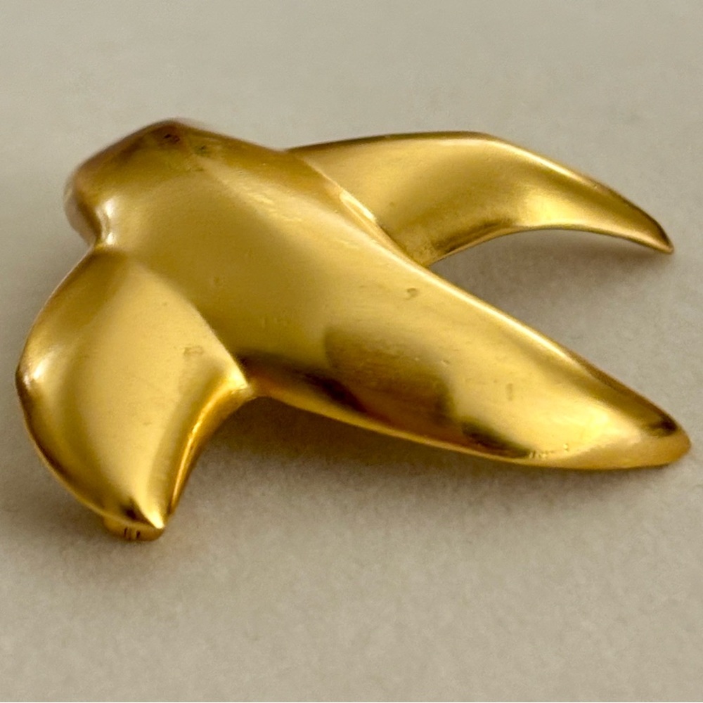 Anne Klein Vintage Brooch Gold-Tone abstract Matte Pin designer office formal - Picture 4 of 9